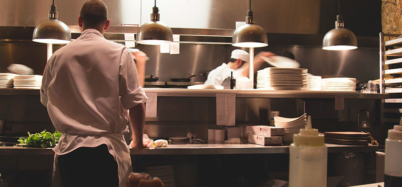 Trabajo en equipo en la cocina